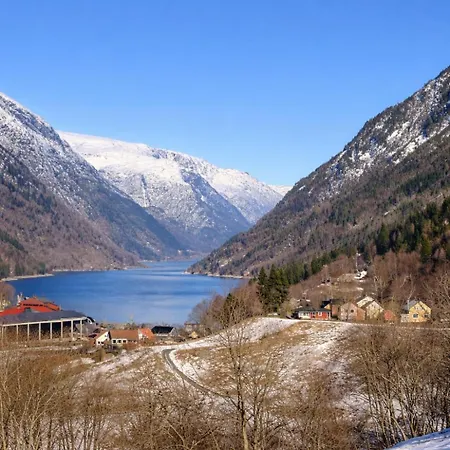 شقة Trolltunga - Mountain & Waterfall View أودا
